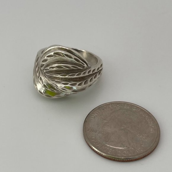 Vintage Sterling Silver Swirl Ring - Picture 6 of 9